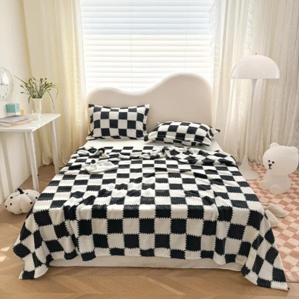 1pcs black and white flannel panda fleece soft and comfortable blanket nap blanket suitable for sofa bed sofa office suitable fo - Image 2