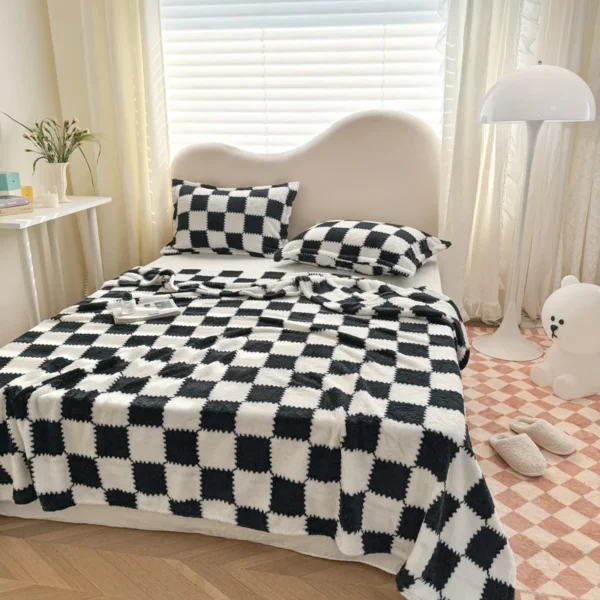 1pcs black and white flannel panda fleece soft and comfortable blanket nap blanket suitable for sofa bed sofa office suitable fo - Image 3